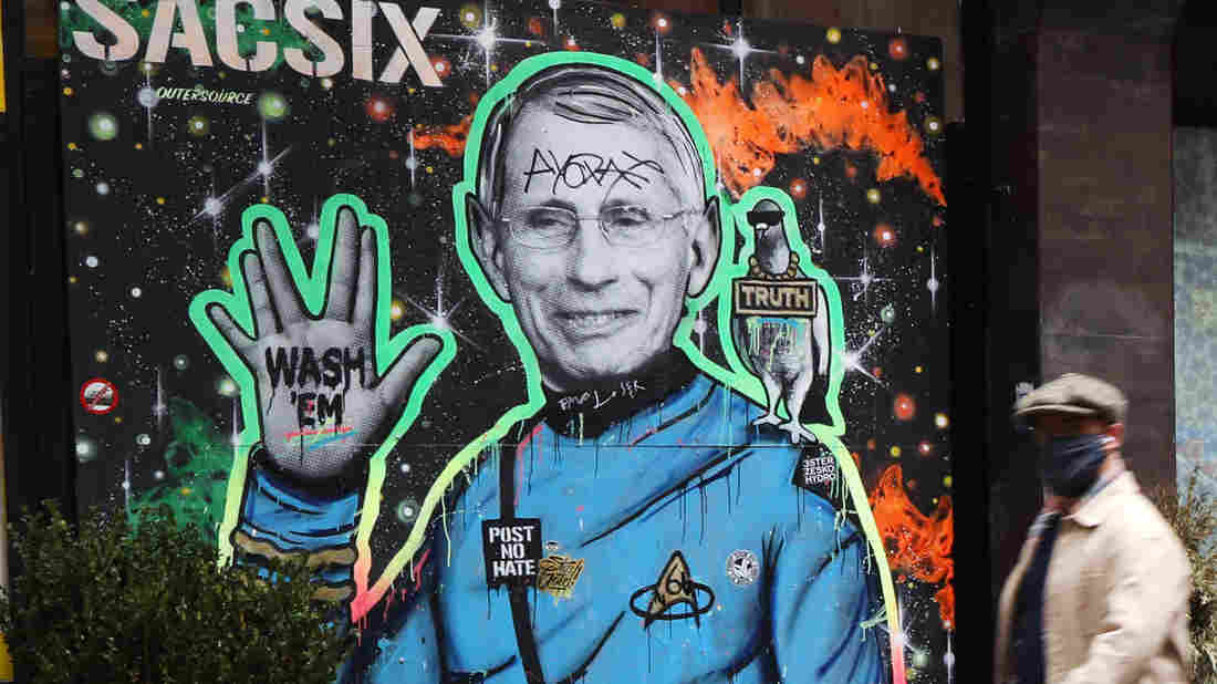 'The Vaccine Is On Its Way, Folks,' Fauci Says As Brooklyn
Names Him A COVID-19 Hero 1