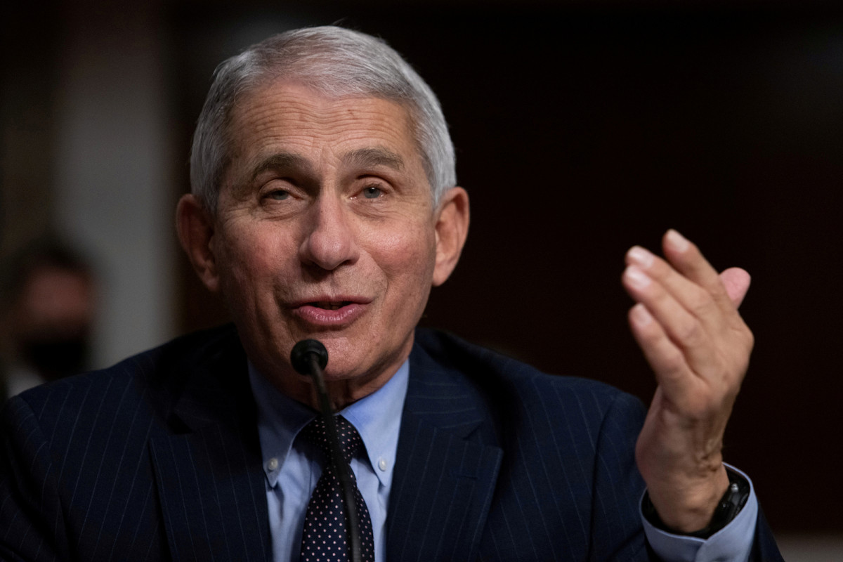 Pfizer COVID-19 vaccine could be given by the end of the
year: Fauci 1