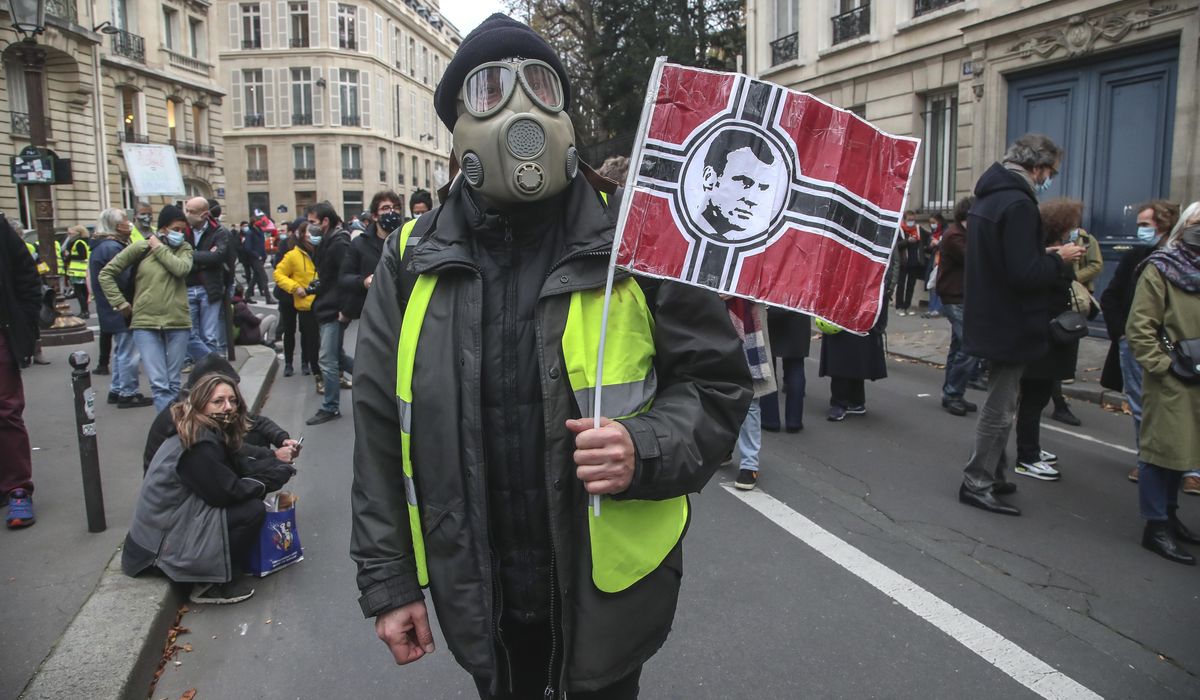 Protests staged across France against bill on police
images 1