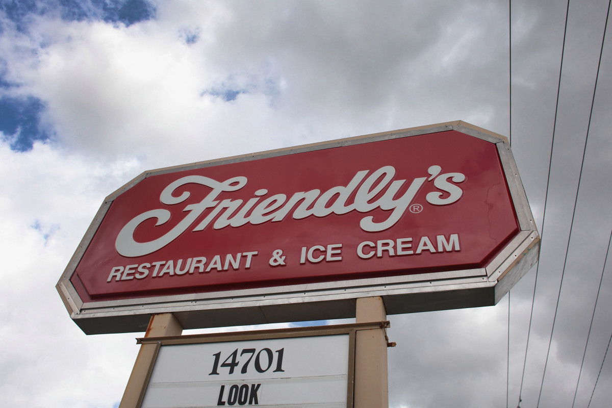 Friendly’s restaurant chain files for bankruptcy amid
COVID-19 crunch 1