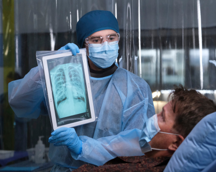 In ‘The Good Doctor’ premiere, San Jose struggles with
COVID-19 crisis 1