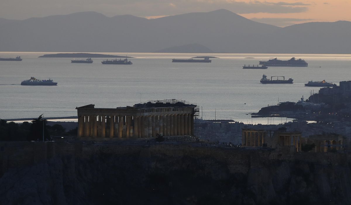 Barely out of crisis, Greek economy hammered by new
lockdown 1