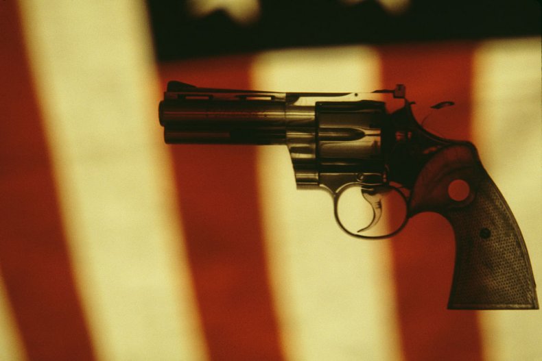 Philadelphia Sheriff's Office Scrambling to Find More than
200 Missing Guns 1