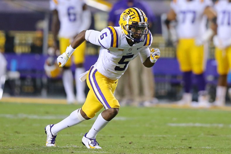3 Police Officers Placed on Leave After Harassment Claims by
LSU Tigers Receiver Koy Moore 1