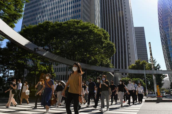 A Job for Life, or Not? A Class Divide Deepens in
Japan 1