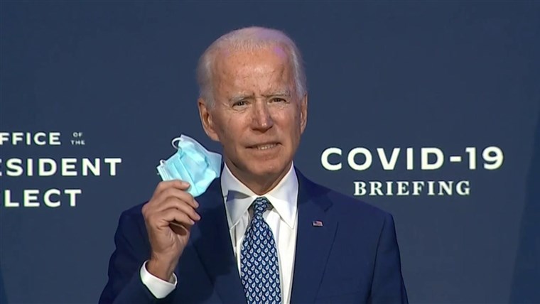 Biden kicks off presidential transition by pleading with
Americans to wear masks 1