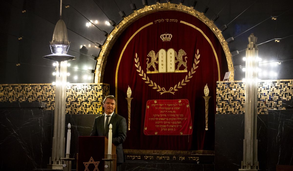 Dutch Protestant Church admits failing Jews in World War
II 1