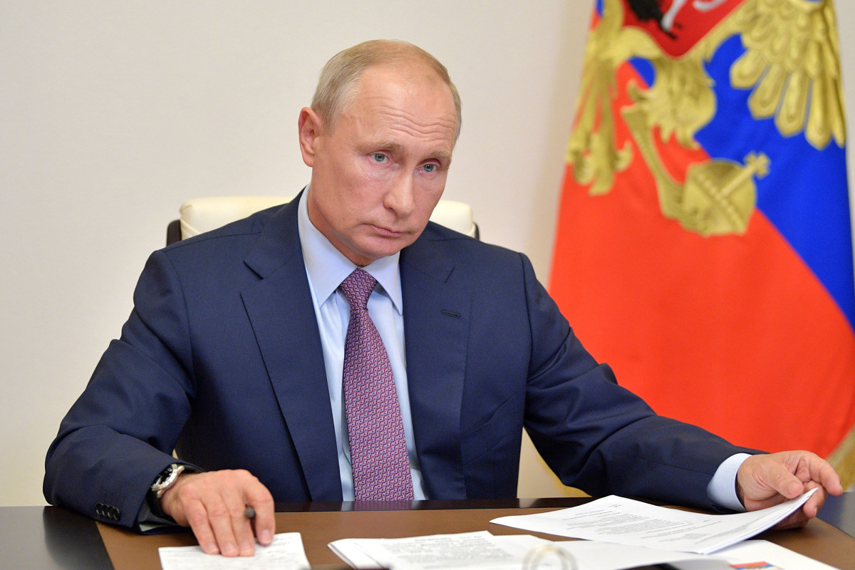 Putin won’t take Russia’s COVID-19 vaccine, despite claims
of 90% effectiveness 1