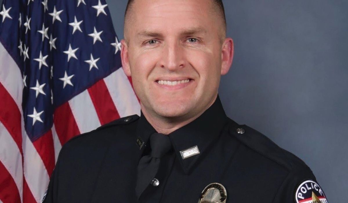 Lawsuit: Former Louisville officer sexually assaulted
woman 1