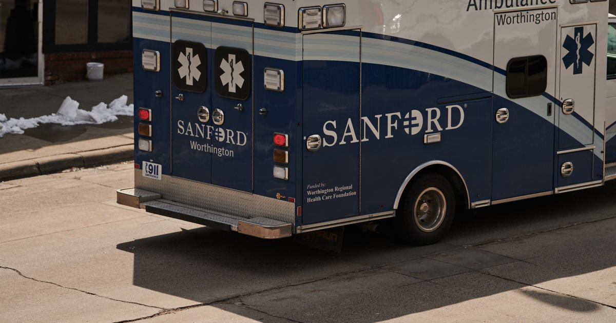 Sanford Health CEO says he won't wear mask after COVID-19
recovery 1