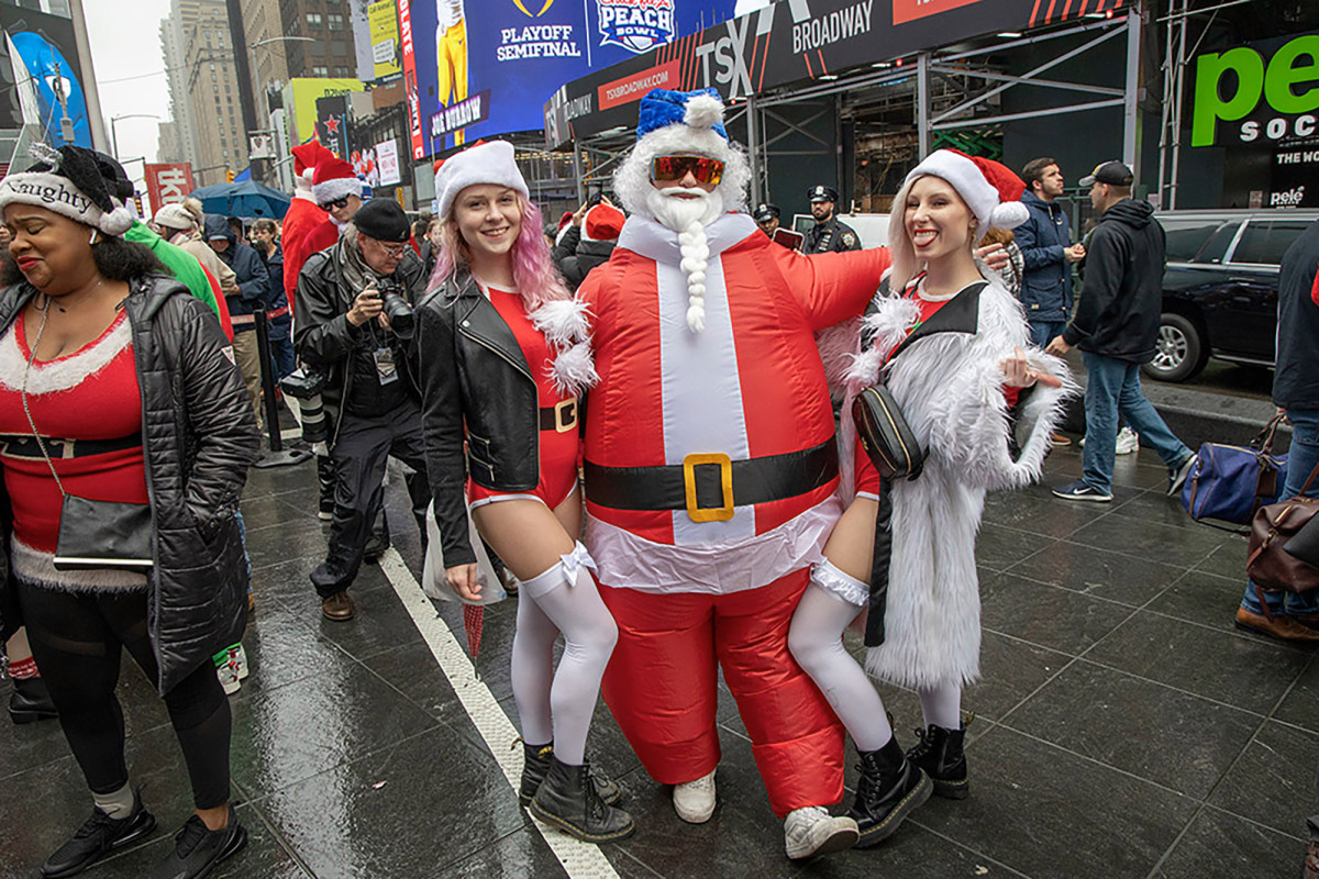 NYC SantaCon is canceled due to COVID-19 pandemic 1
