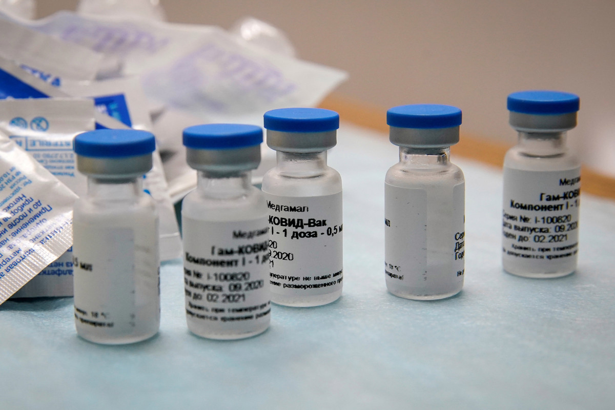 Russia says its COVID-19 vaccine also over 90%
effective 1