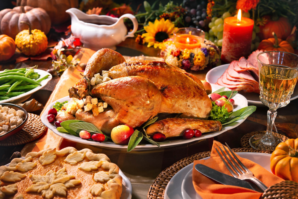 CDC warns against Thanksgiving travel amid COVID-19
surge 1