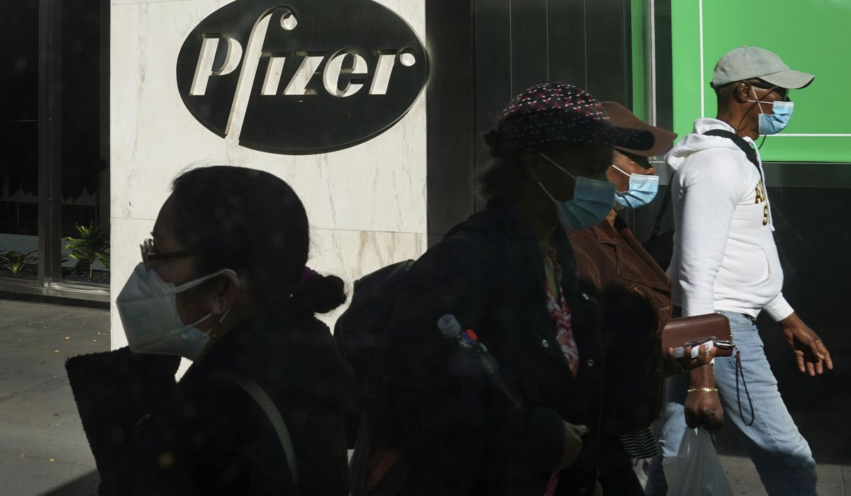 Pfizer seeking emergency use of its COVID-19 vaccine in
US 1