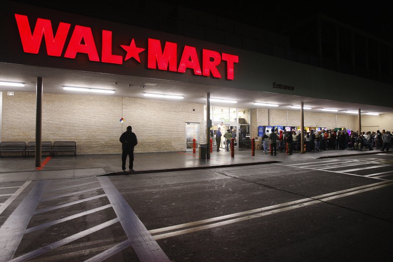 Black Friday 2020 Store Hours: When Walmart, Target, Best
Buy, Costco and More Open 1