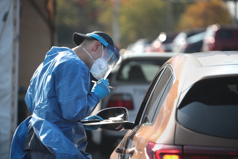 U.S. Breaks Record for 1 Million New Coronavirus Cases,
Going From 9 Million to 10 Million in Just 10 Days 1