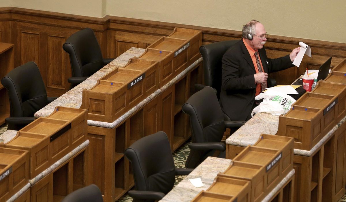 Wyoming state lawmaker had COVID-19 when he died, son
says 1