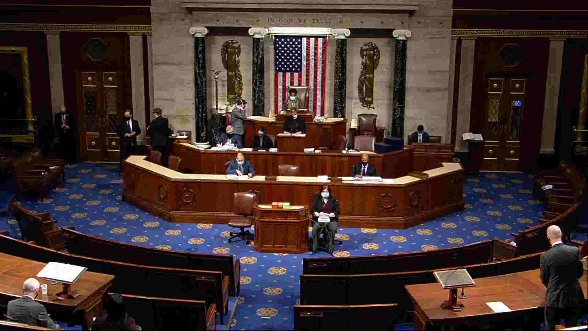 House votes to boost COVID-19 relief funds 1
