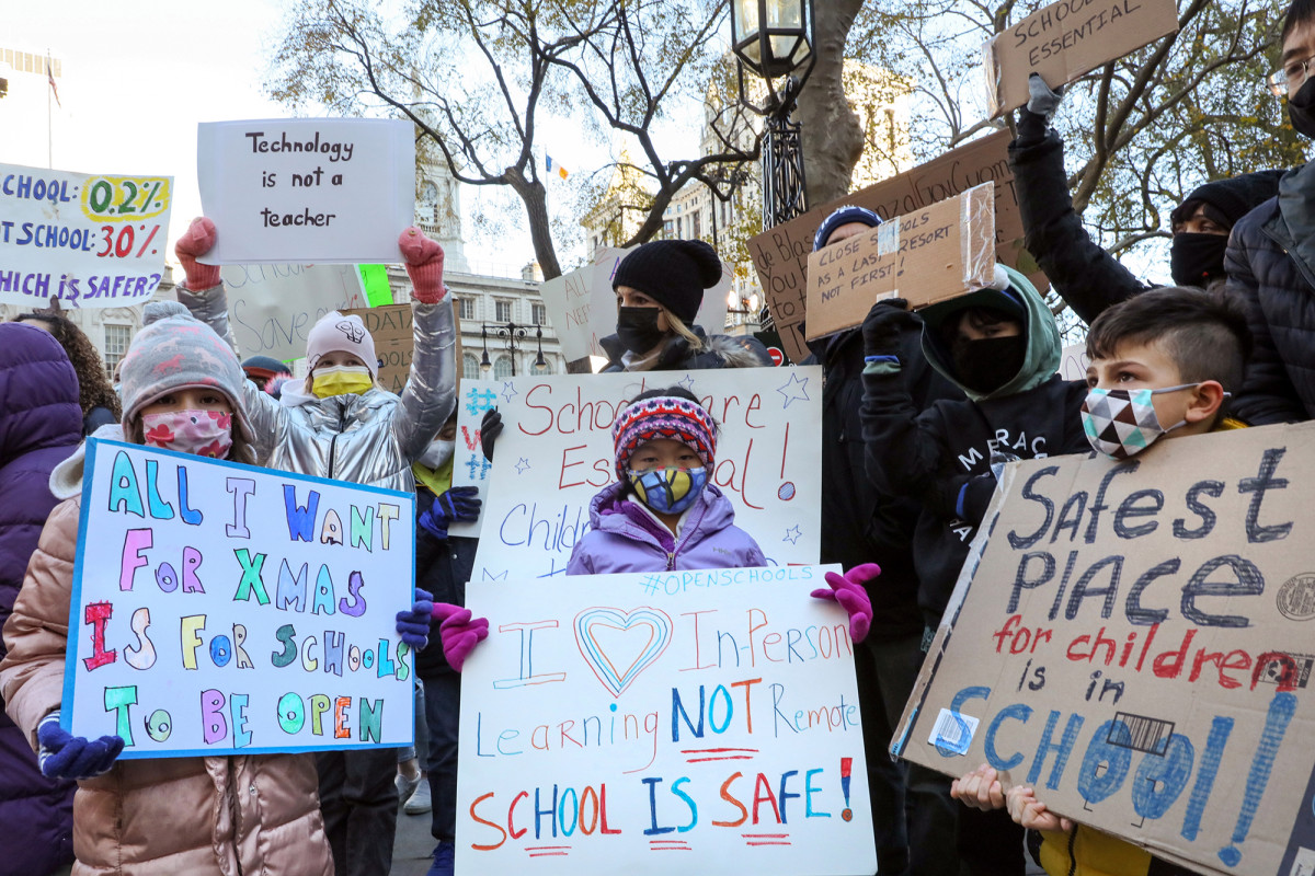 NYC DOE is just wrong on demanding in-school COVID-19
tests 1