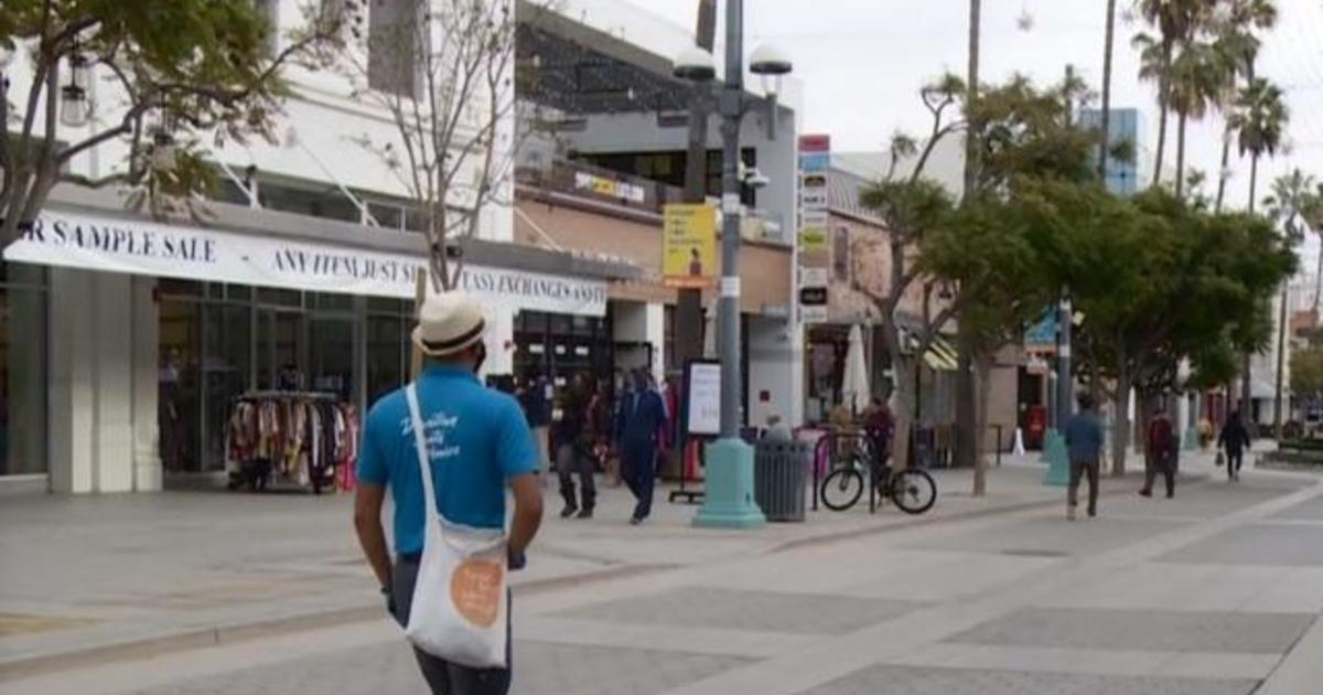 Millions of Californians under stay-at-home order amid
COVID-19 surge 1