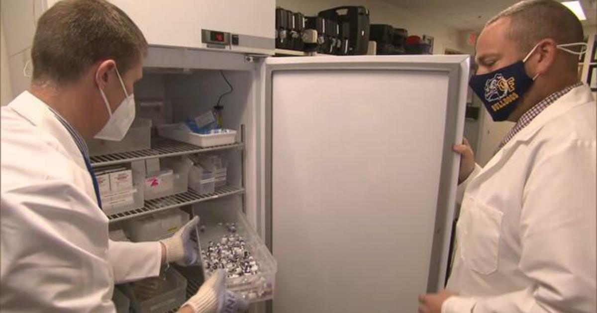 Hospitals nationwide race to vaccinate frontline workers at
high risk for contracting COVID-19 1