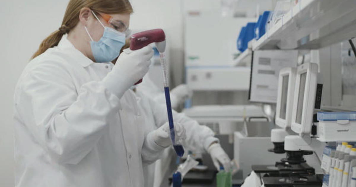 Eye Opener: FDA authorizes Moderna COVID-19 vaccine for
emergency use 1