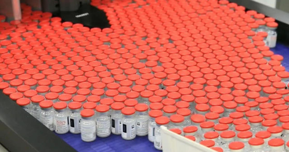 FDA approves Moderna coronavirus vaccine 1