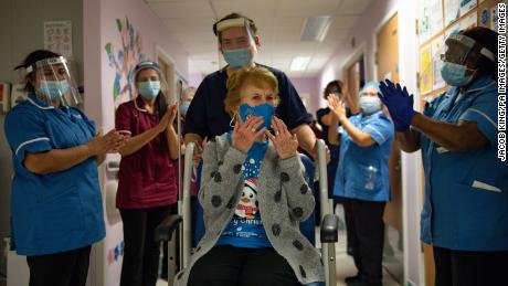 'Way behind the curve': The messaging failures around
coronavirus vaccine distribution 1