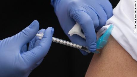 Spain will keep a register of those who refuse the
coronavirus vaccine 1