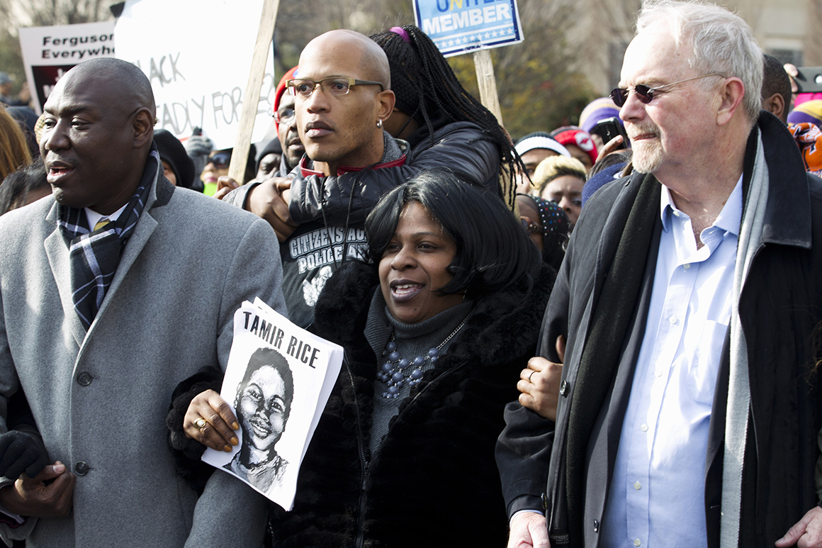 Feds decline charges against officers in Tamir Rice
case 1