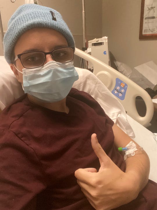 'I'm 23 years old and I just had a stroke': Arizona man goes
viral after COVID-19 experience 1