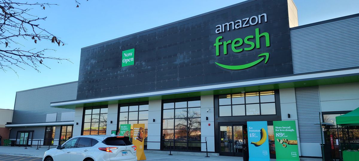 Amazon Fresh store that lets customers skip the grocery
checkout line now open in Naperville 1 Amazon Fresh store that lets customers skip the grocery
checkout line now open in Naperville 1