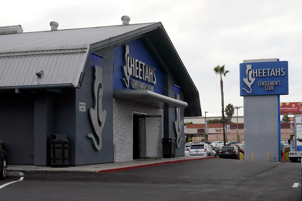 California judge extends strip-club exemption from
lockdown 1