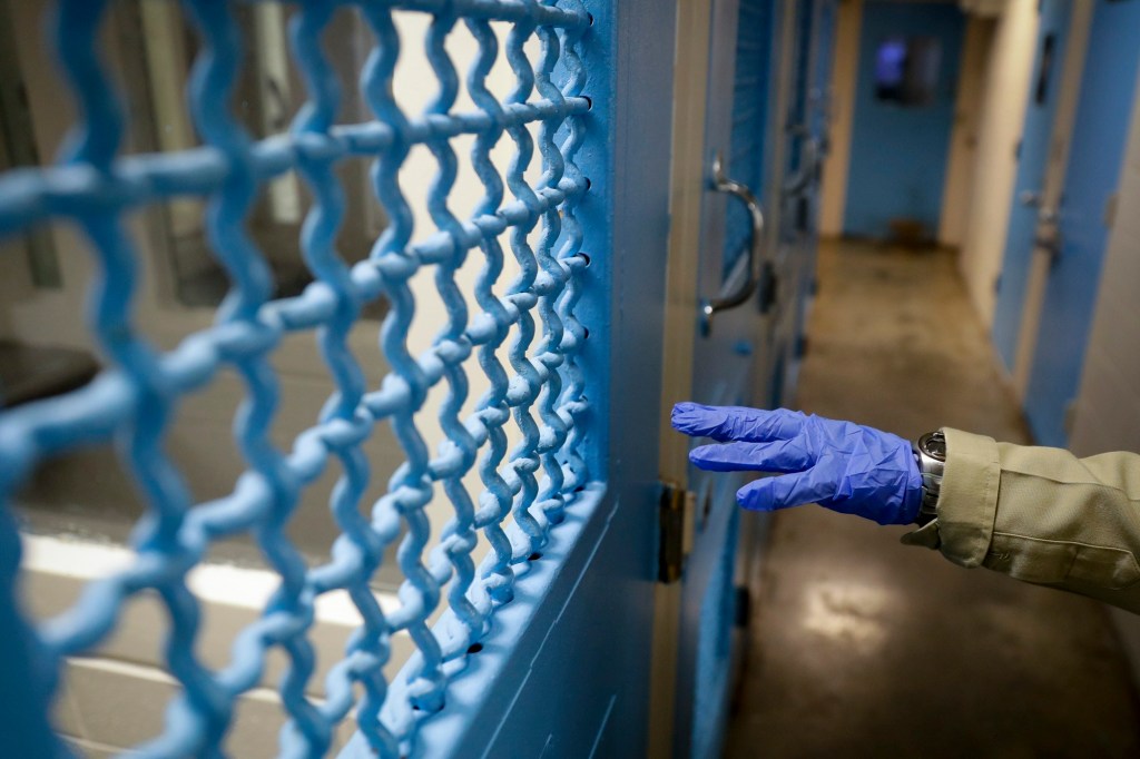 CA prisoner says spike in COVID-19 at Salinas Valley prison
followed inter-yard transfer; prisons have logged more than 7,400
new cases statewide 1