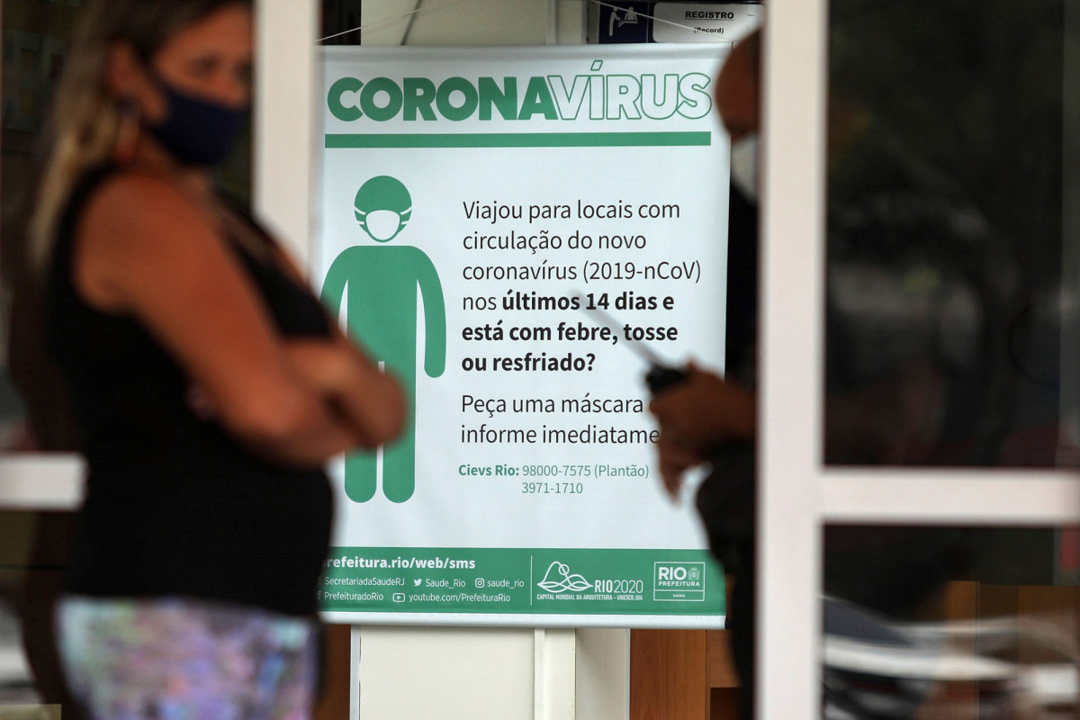 More Brazilians buy into President Bolsonaro’s COVID-19
vaccine skepticism 1 More Brazilians buy into President Bolsonaro’s COVID-19
vaccine skepticism 1