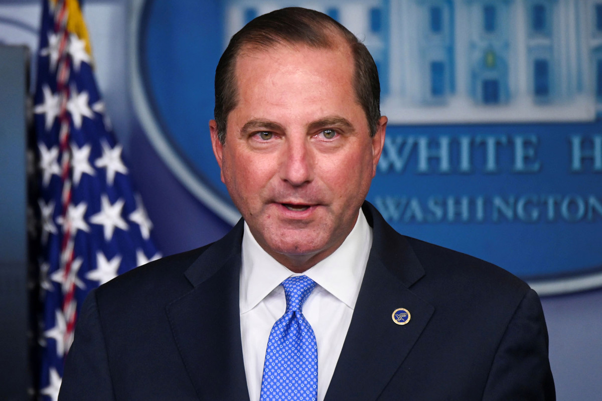 HHS head blasts Biden for saying White House has no COVID-19
vaccine plan 1