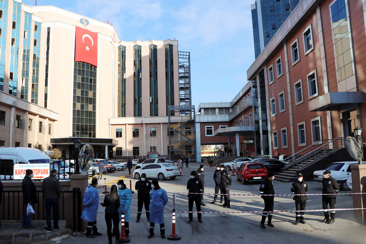Nine COVID-19 patients die in Turkey hospital fire 1