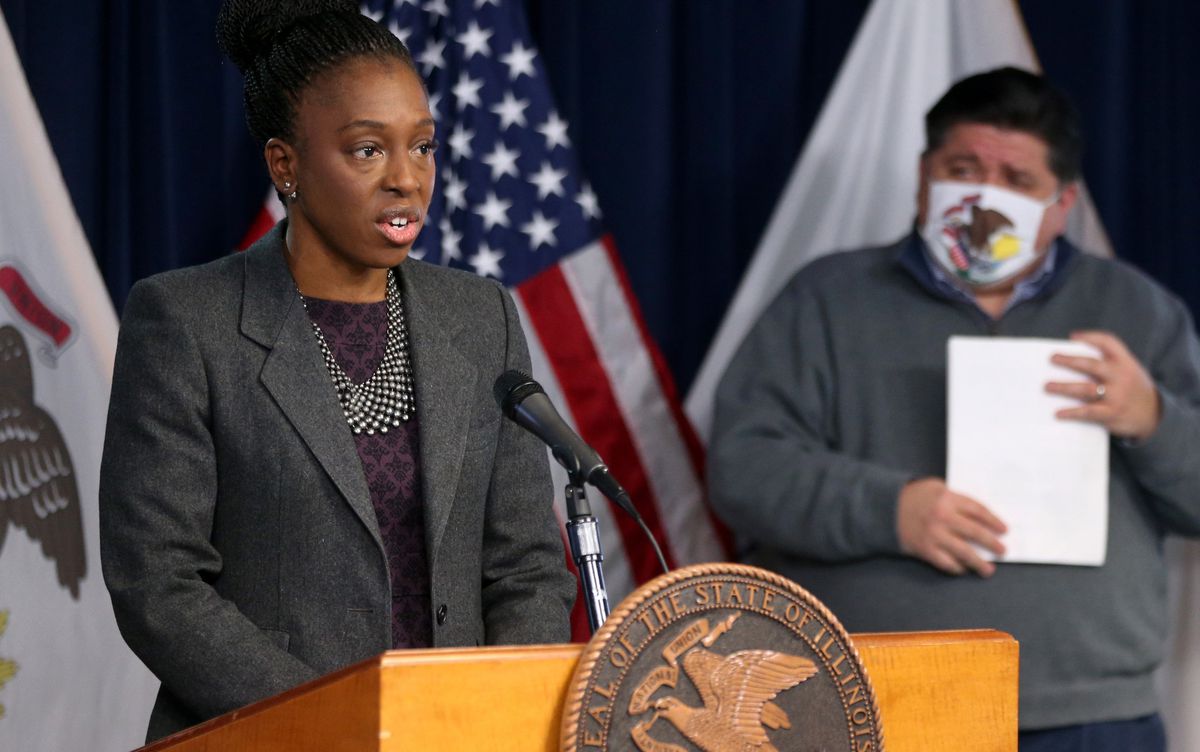 Illinois to distribute first shipment of COVID-19 vaccine to
50 counties with highest death rates, possibly by
mid-December 1 Illinois to distribute first shipment of COVID-19 vaccine to
50 counties with highest death rates, possibly by
mid-December 1