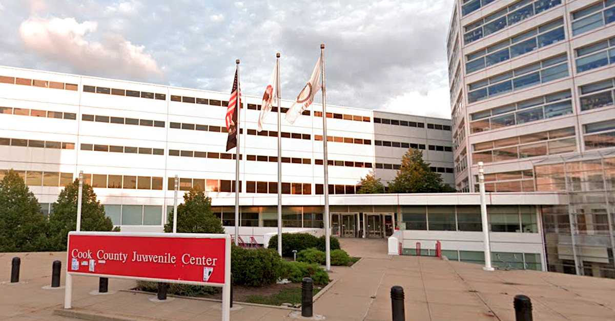4 more Cook County court workers, 3 juvenile detention
residents test positive for COVID-19 1
