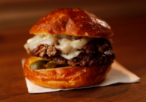 Burger fave Shake Shack opens Tuesday in Oakland 1