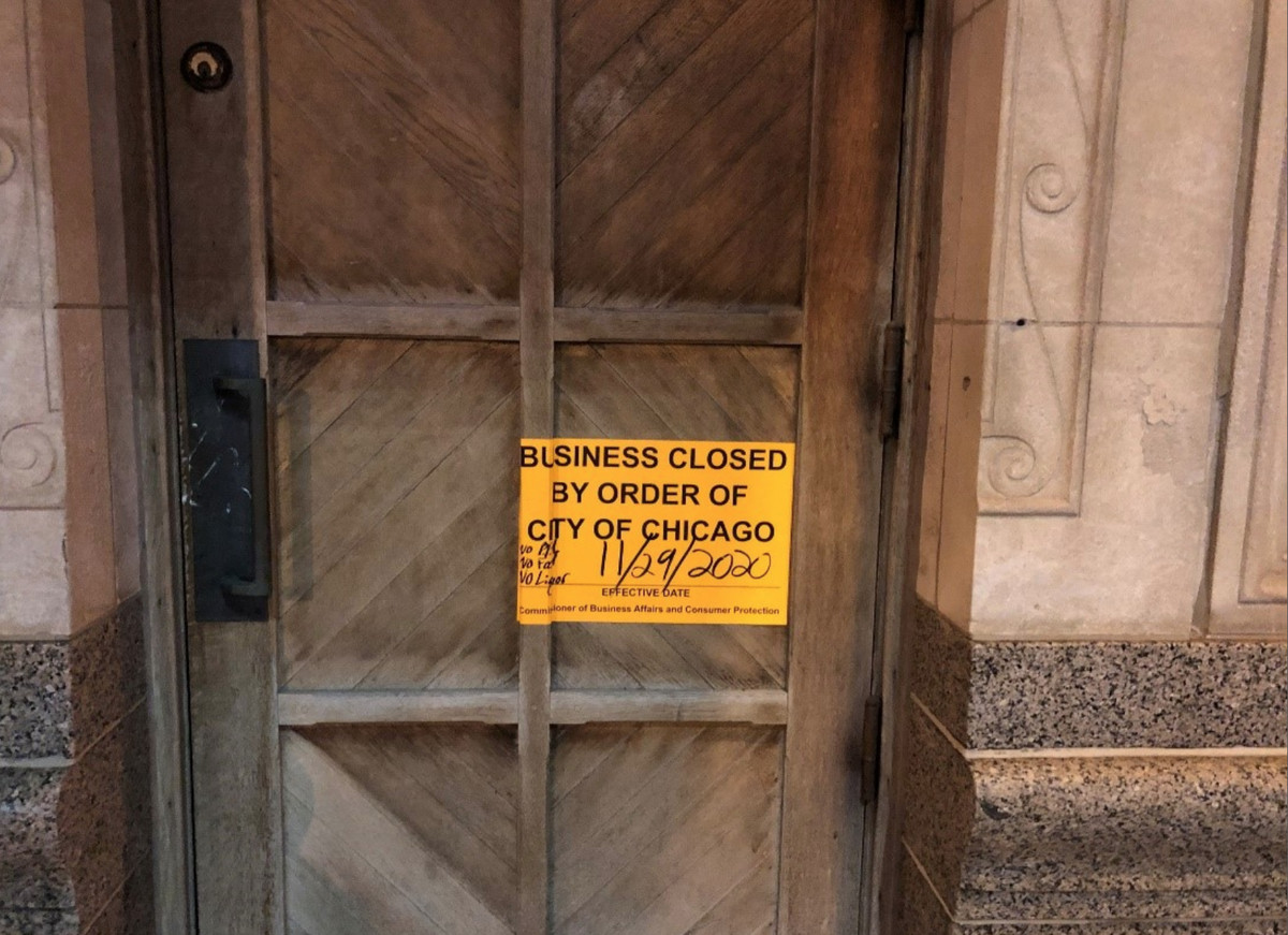 City conducted 93 COVID-19 investigations over the weekend,
shuts down 300-person party in Wicker Park (LIVE UPDATES) 1