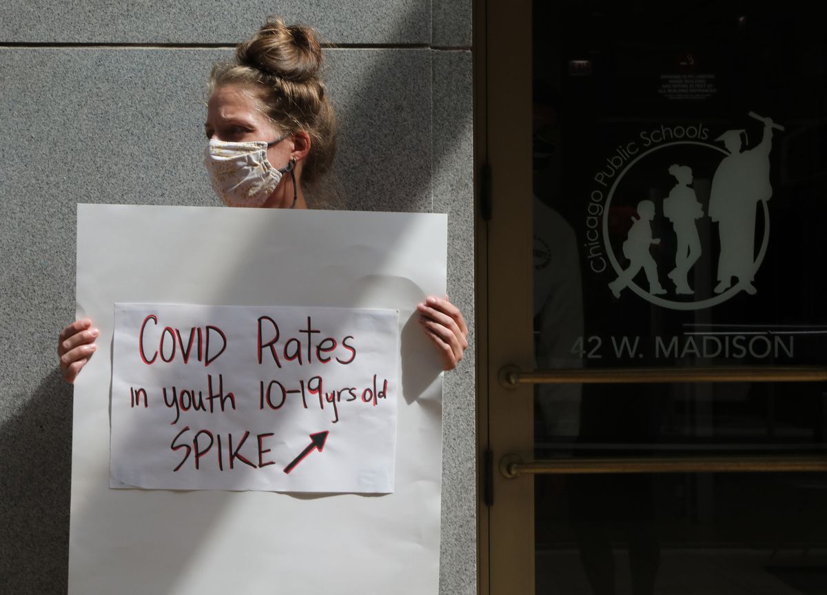 Chicago Public Schools’ reopening plan uncertain as hearing
on teachers union injunction request looms 1