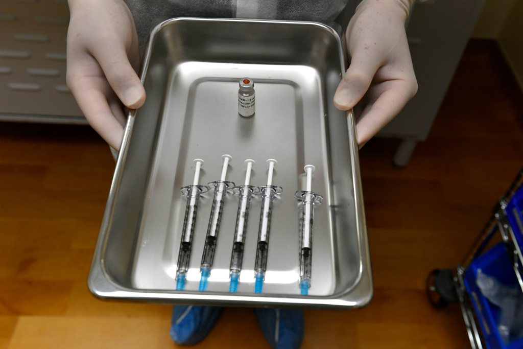 Denver needs 7th-least number of initial COVID-19
vaccinations compared to other cities, study finds 1