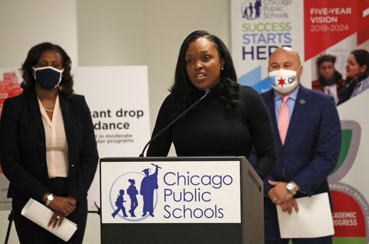 As CPS parents face decision day on sending their kids back
to school, CTU seeks legal action to stop ‘arbitrary’ reopening
plan 1