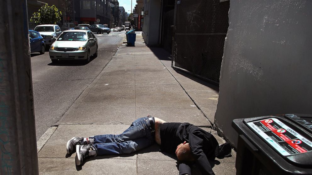 Overdose deaths far outpace COVID-19 deaths in San
Francisco 1