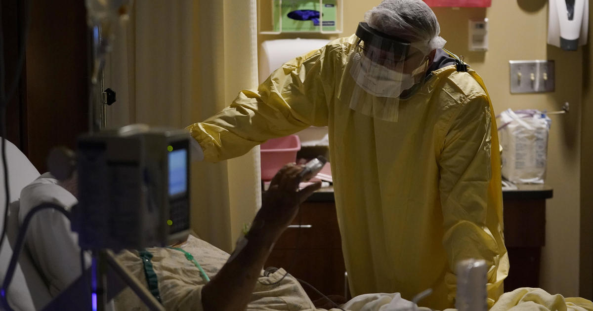 Hospitals near capacity amid COVID-19 pandemic 1