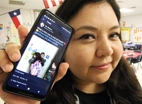 Texas teacher who posted social media video in 2018 that
showed students' kindness dies of COVID-19 1