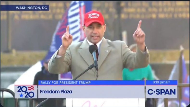 'This Is a Phony Pandemic': GOP Congressman-Elect Praises
Maskless Trump Supporters at Rally 1