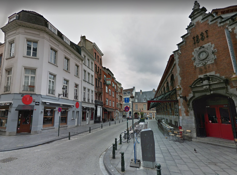 Police Break up Lockdown "Orgy" In Brussels Bar, Arrest 25
Men—Including Hungarian Politician 1