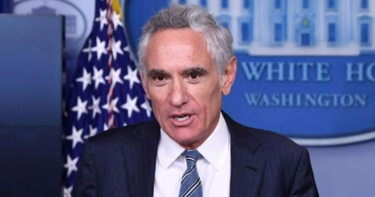 Dr. Scott Atlas resigns as White House coronavirus
adviser 1